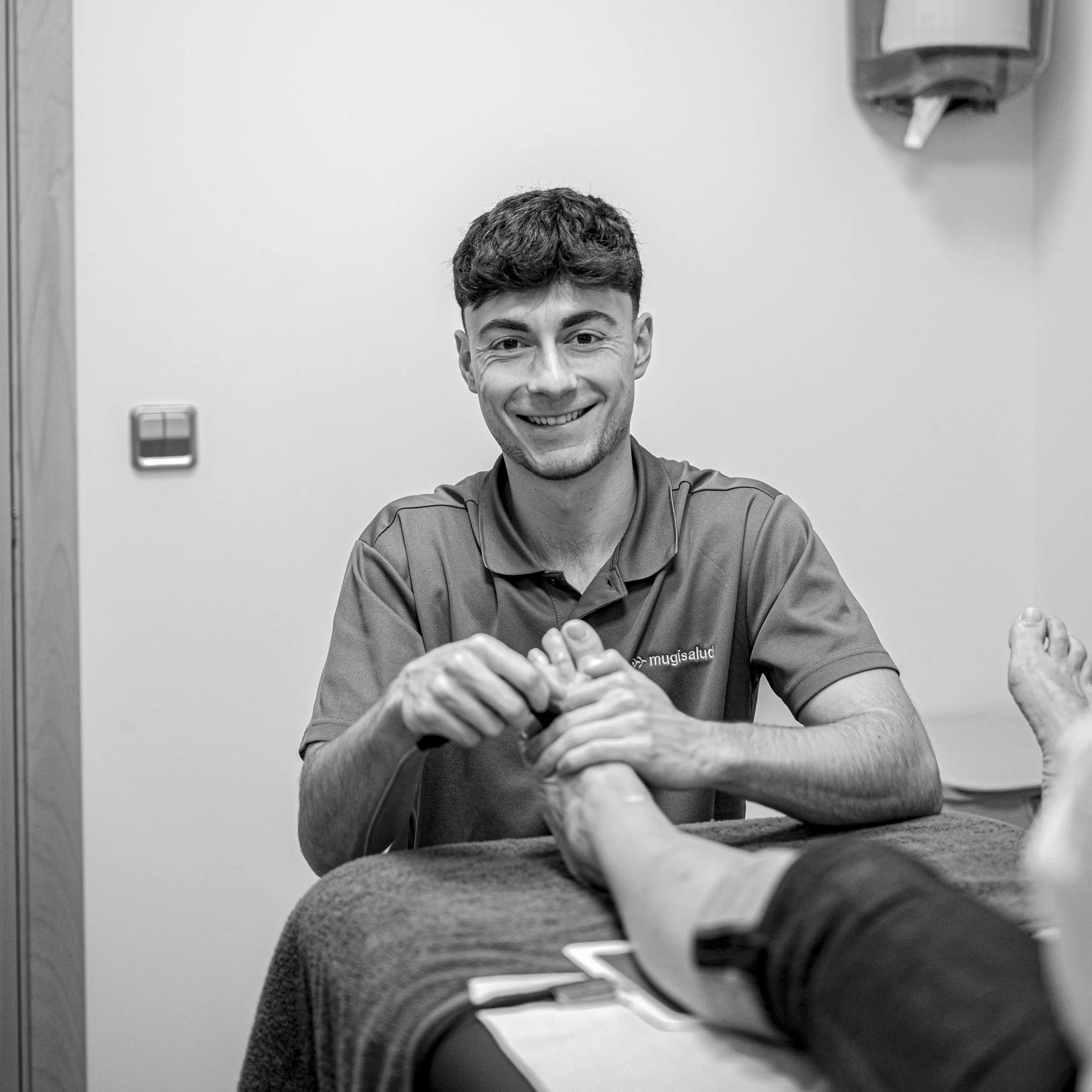 Equipo de fisioterapeutas especializados en Mugisalud Bilbao